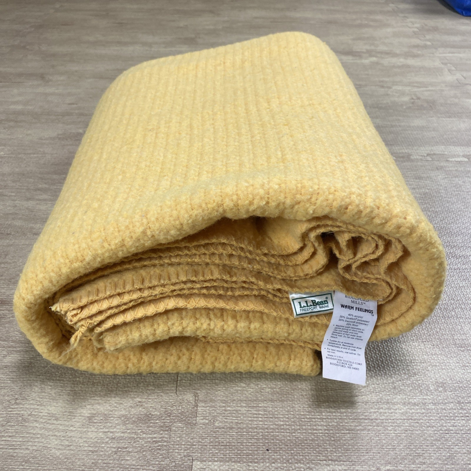 VTG L.L. BEAN USA BIDDEFORD MILLS WOOL BLEND BLANKET WARM FEELINGS TWIN 83\