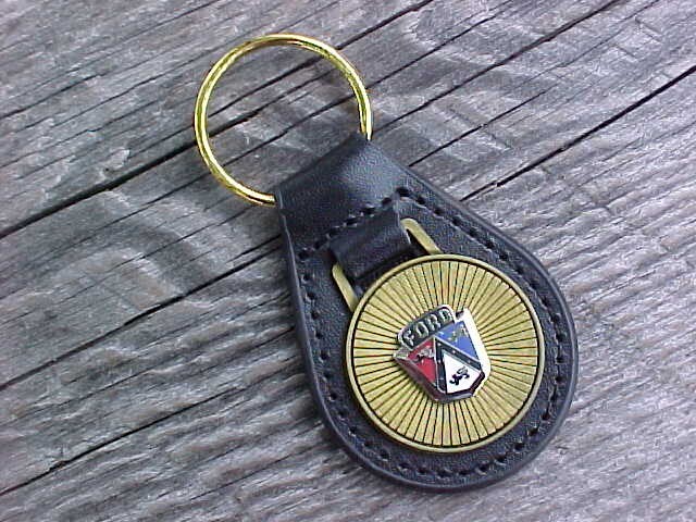 1950s FORD CAR CREST GOLD LEATHER KEY FOB VINTAGE NOS CUSTOM-MADE HI-QUALITY 1950s FORD CAR CREST GOLD LEATHER KEY FOB VINTAGE NOS CUSTOM-MADE HI-QUALITY