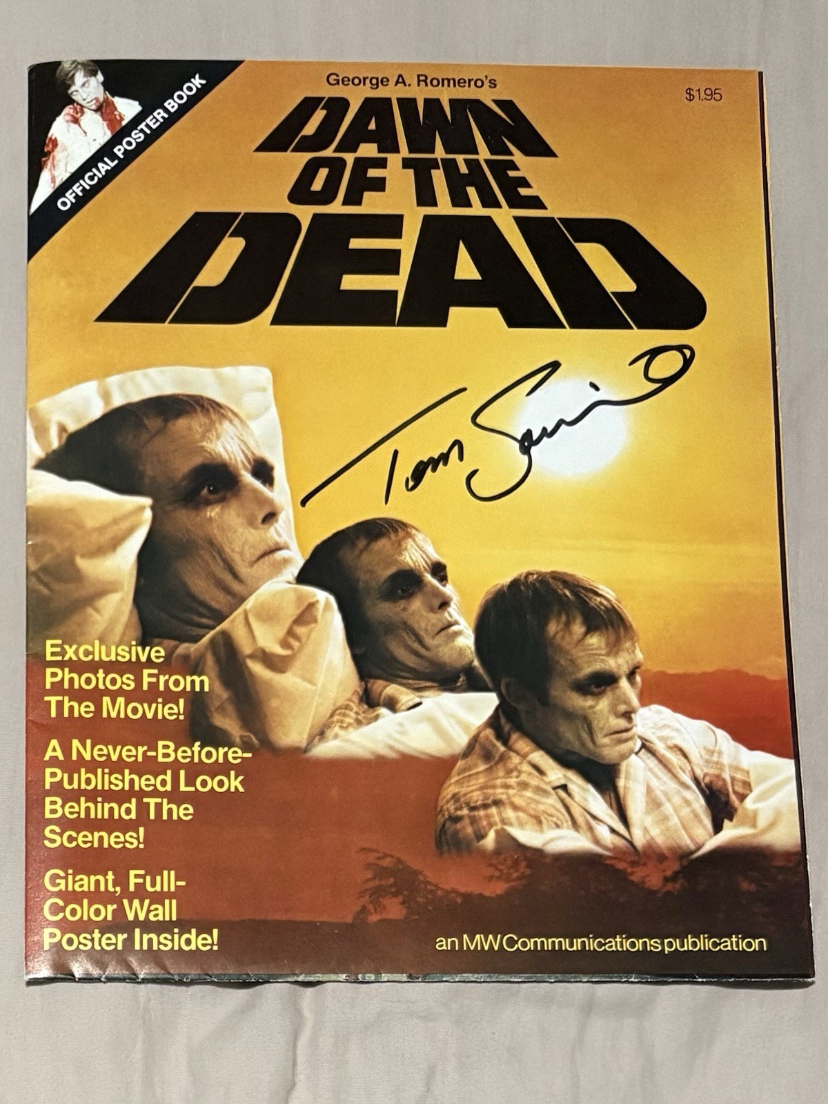1978 Dawn Of The Dead Poster Book Actor Special FX Makeup Tom Savini Signed