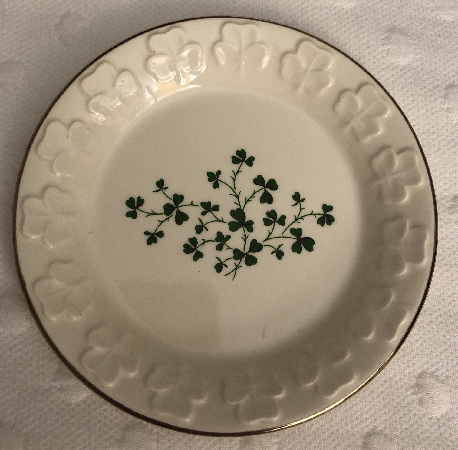 Carrigdhoun Pottery Ltd. Shamrock Butter Pin Trinket Dish 4.5” Ireland Gold Trim