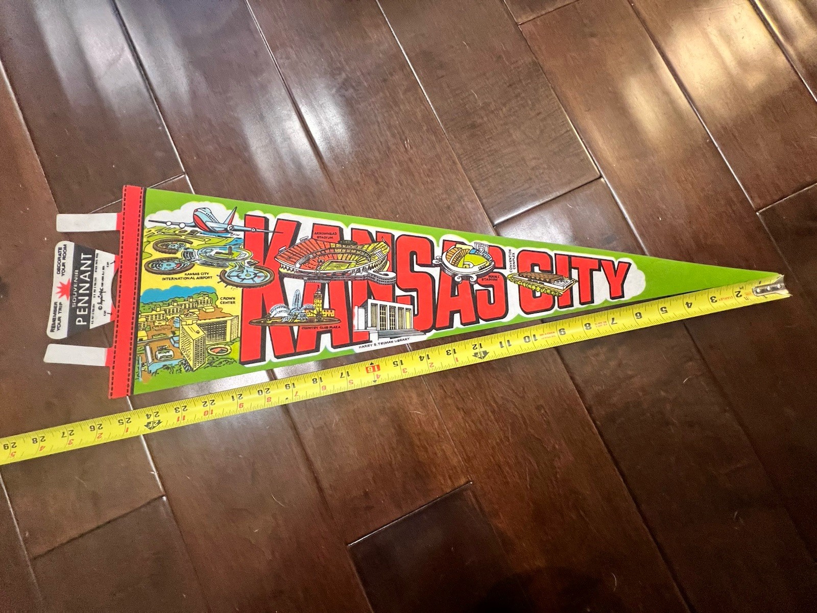 Kansas City, Missouri 25” Size Pennant
