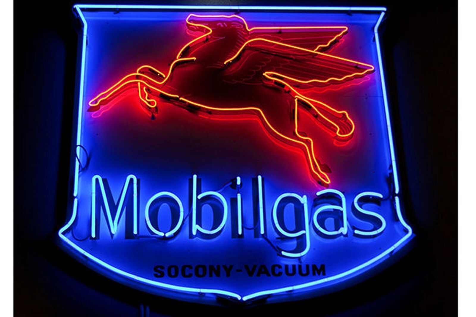 Mobil Gas Flying Pegasus Neon Sign Lamp HD Vivid Printing Garage Decor L 24