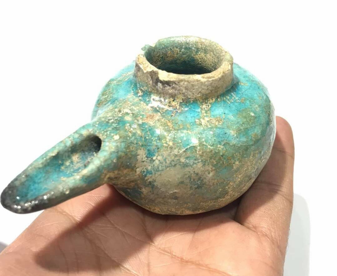 Blue Potery Islamic Civiliztion Antique Blue Pathna Ground Diging Clay Oil Lamp Blue Potery Islamic Civiliztion Antique Blue Pathna Ground Diging Clay Oil Lamp