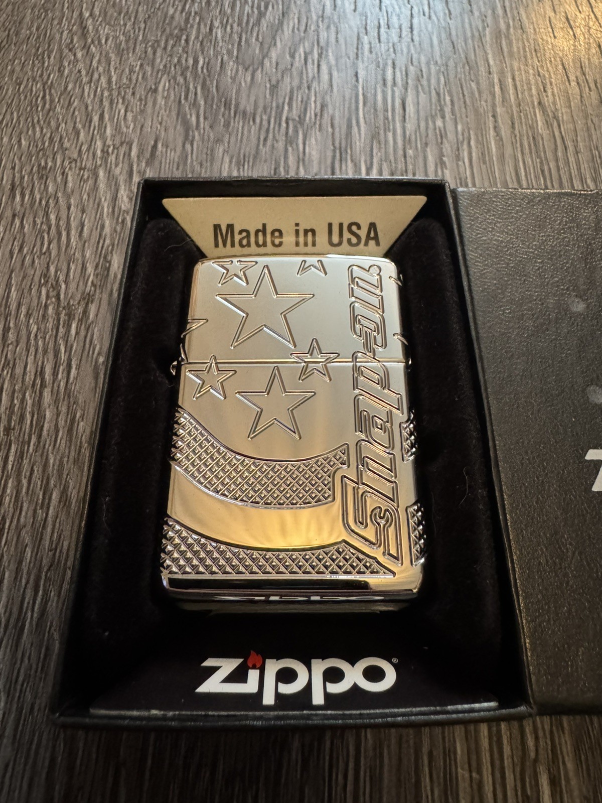 GENUINE SNAP ON American Stars and Stripes  armour Zippo **RARE**