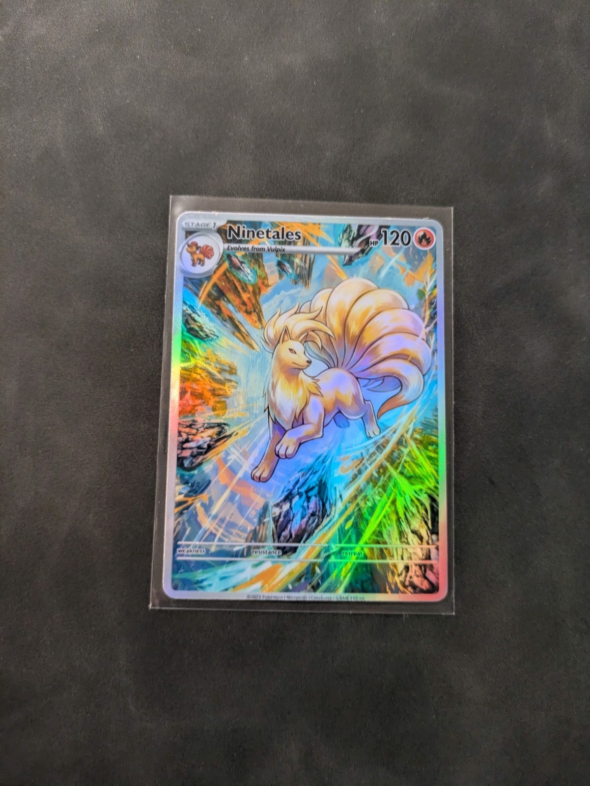 Dramatic Ninetales Holographic Display Card Dramatic Ninetales Holographic Display Card