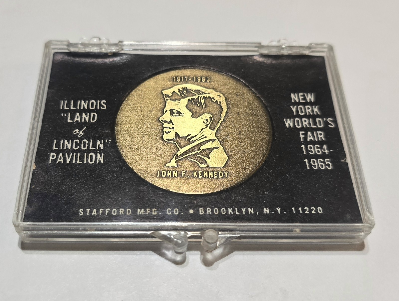 Rare John F. Kennedy/Abraham Lincoln Bronze Metal Medallion Rare John F. Kennedy/Abraham Lincoln Bronze Metal Medallion