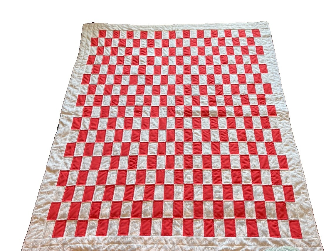 Reversible Patchwork Quilted Quilt, Red/White Checked, 68x81 in Reversible Patchwork Quilted Quilt, Red/White Checked, 68x81 in