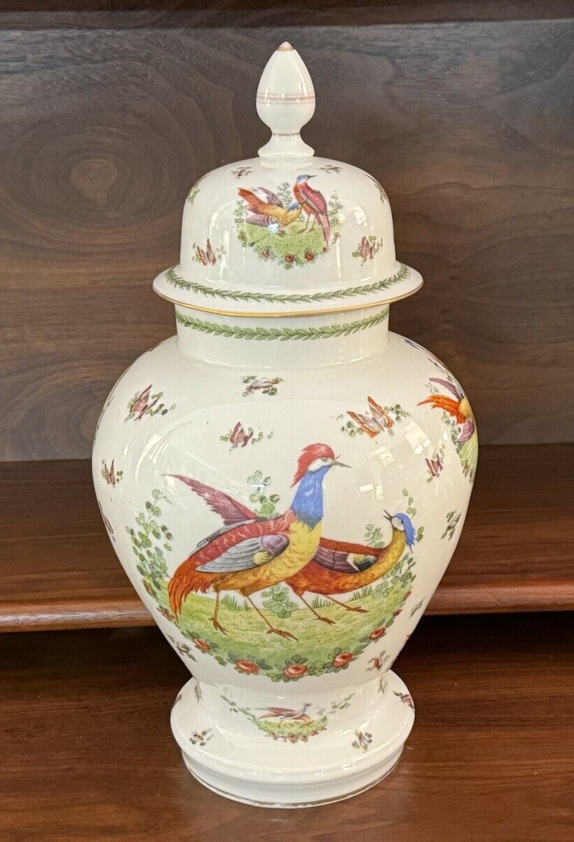Antique Victoria Austria Exotic Chelsea Birds Large 15\