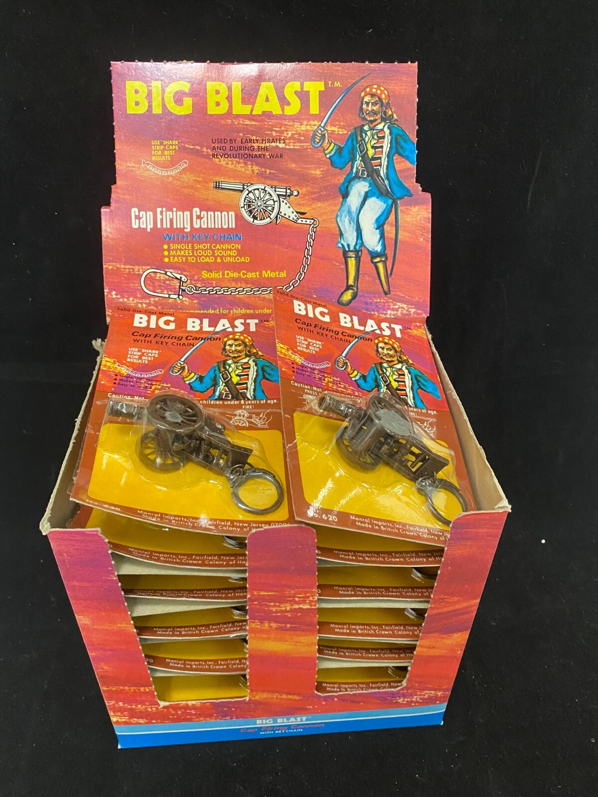 FULL STORE DISPLAY VINTAGE DIE CAST METAL BIG BLAST CAP FIRING CANNON KEYCHAIN