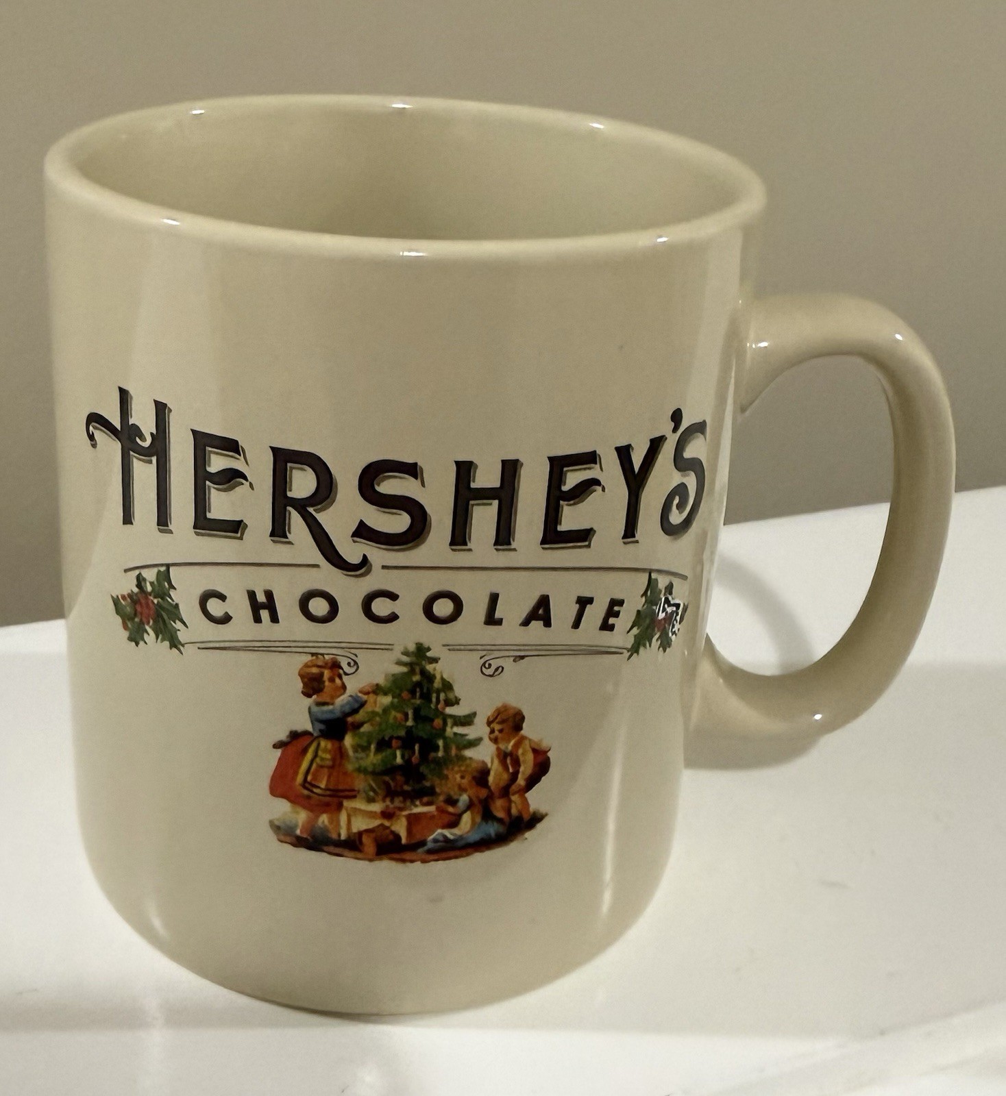 Hershey's Galerie Chocolate Coffee Mug, Beige/Black Multicolor Candy & Nuts