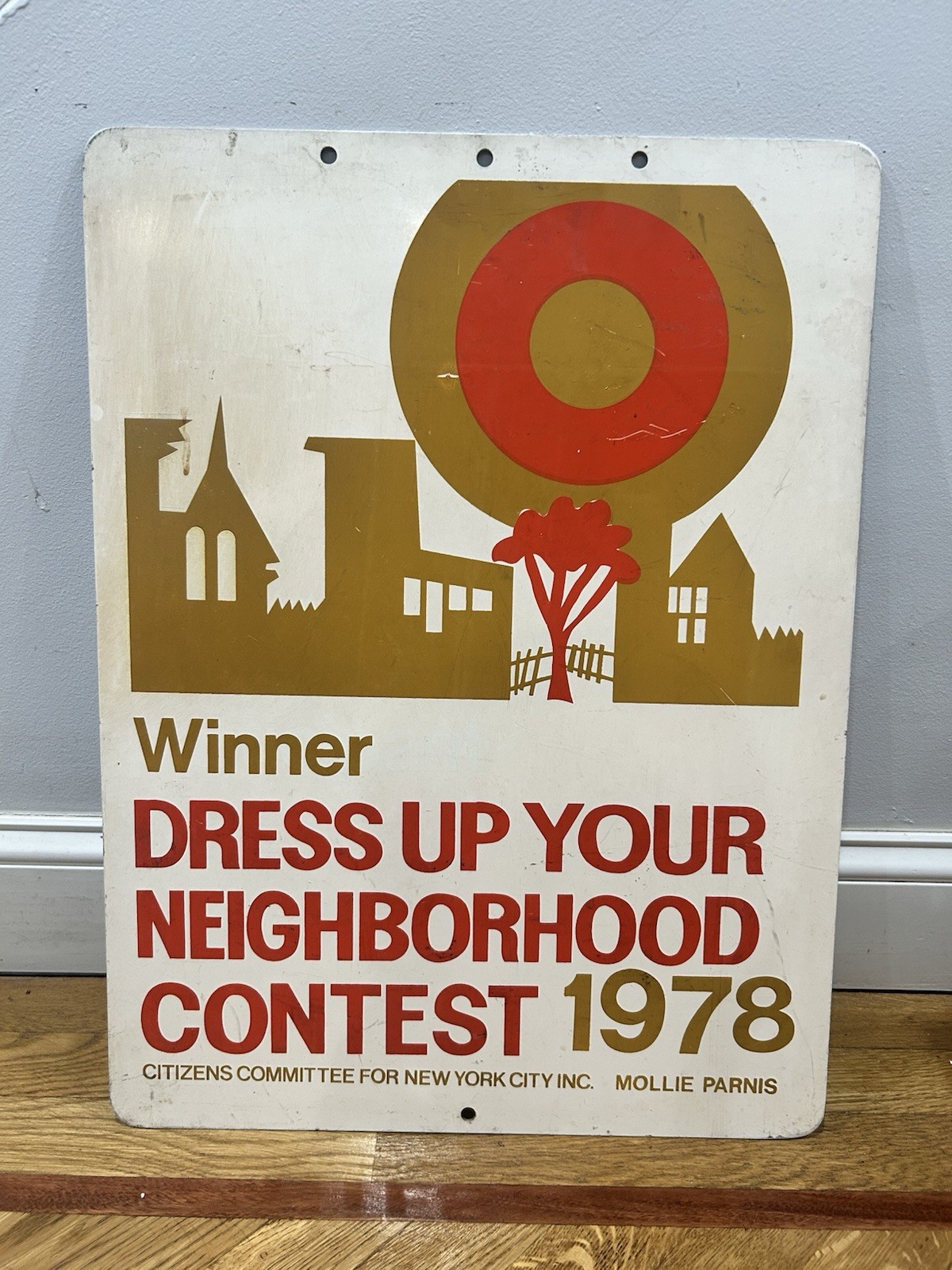 Vint 1978 NYC Mollie Parnis Dress Up Your Neighborhood Contest Winner Sign 24x18
