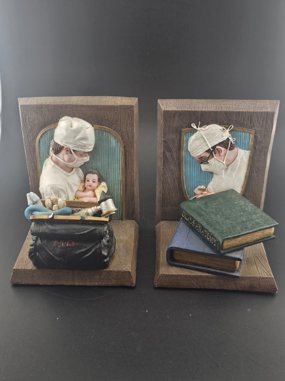 1999 Vanmark Masters of Miracles Doctor Medical Bookends Set 1999 Vanmark Masters of Miracles Doctor Medical Bookends Set