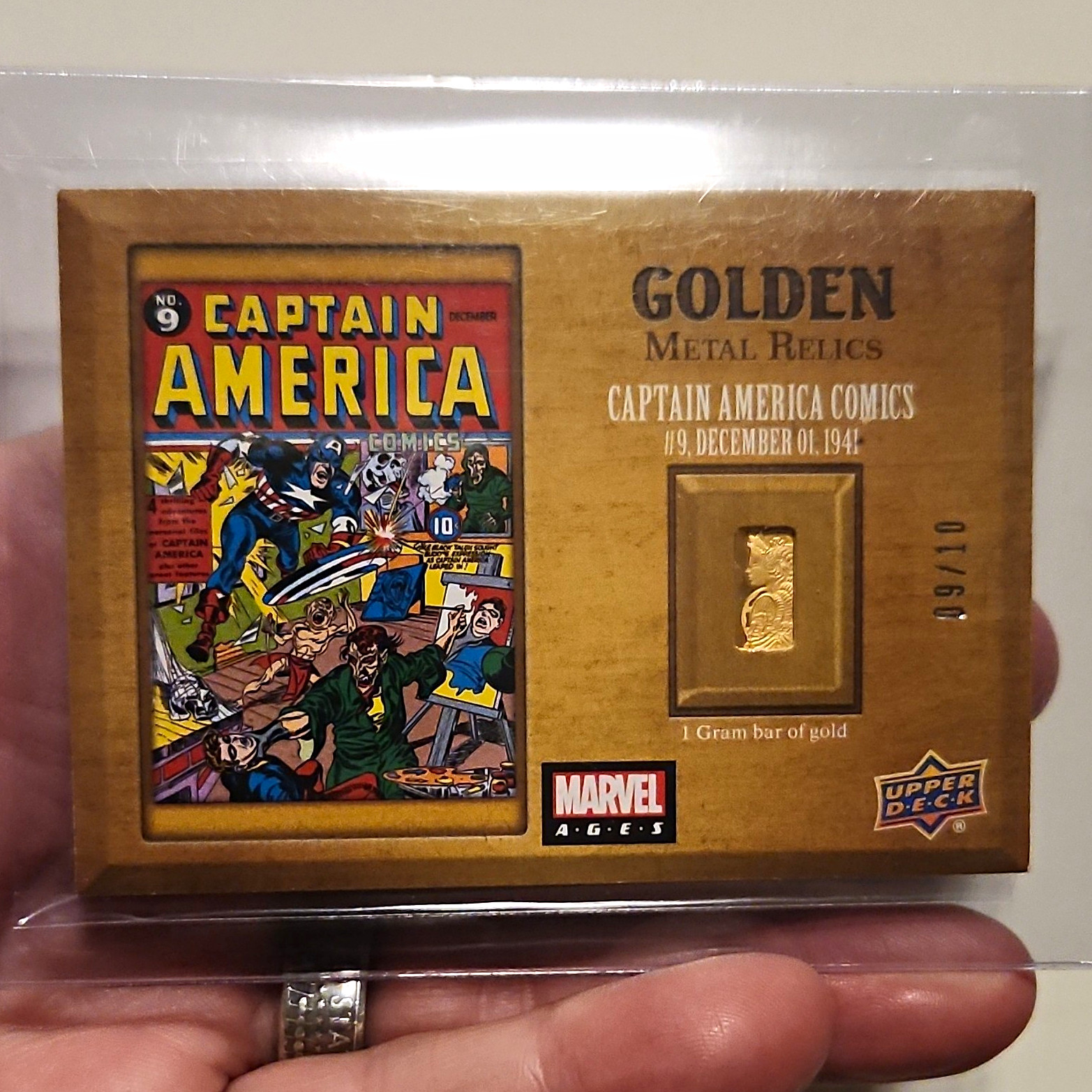 Upper Deck 2020 Marvel Ages Golden Metal Relics GMR-1 Captain America Insert /10