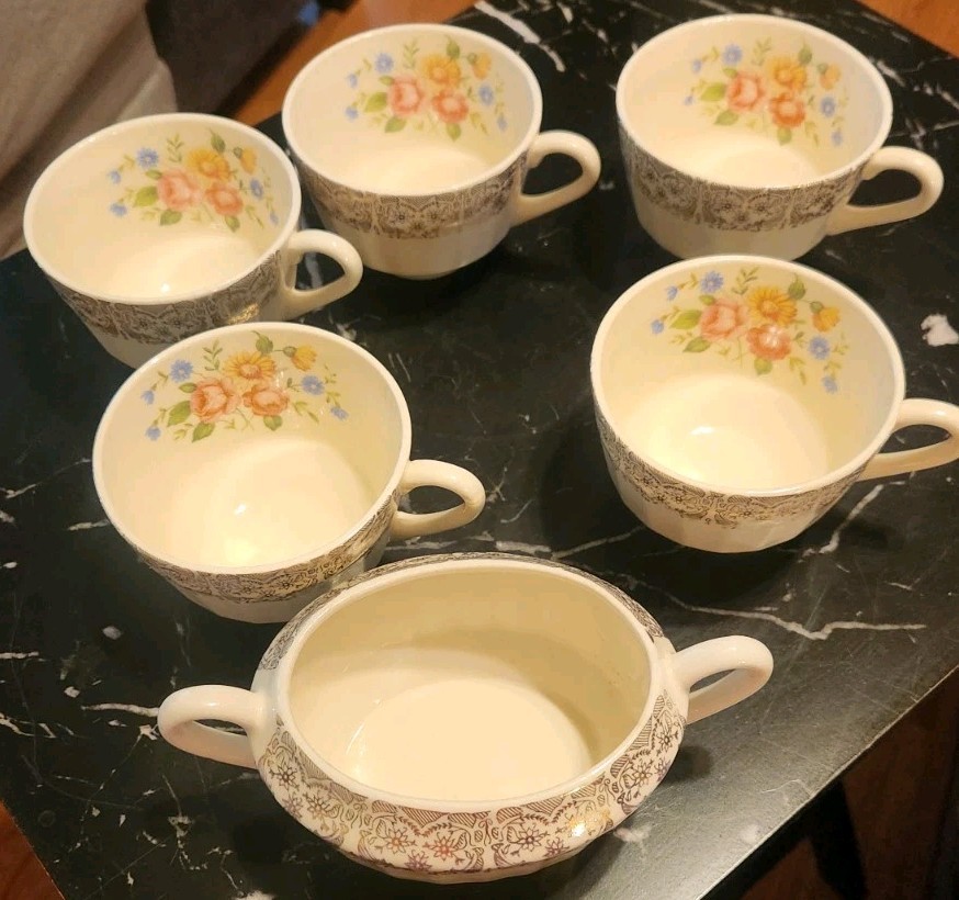 6 vintage cronin china Pieces  5 Tea Cups, 1 Sugar Bowl No Lid #55 And #74