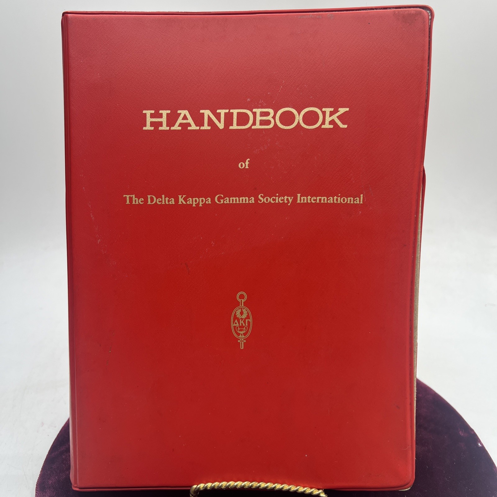1979 Delta Kappa Gamma Society Handbook in Binder Sorority International Tabs