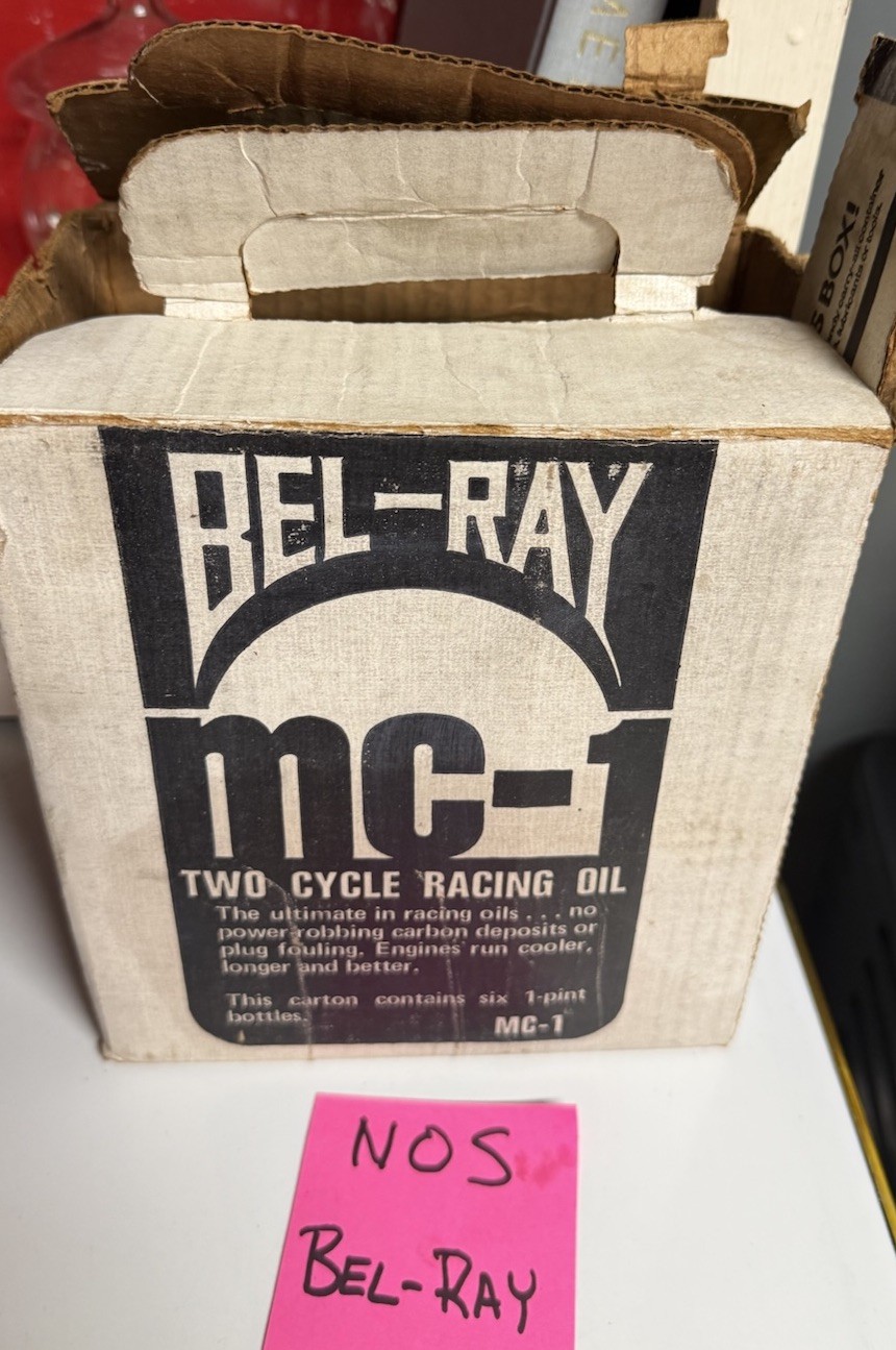 Bel-Ray 2-stroke MC-1 Oil Display Box Yamaha Suzuki Yz KX RM Kawasaki CZ CR DT