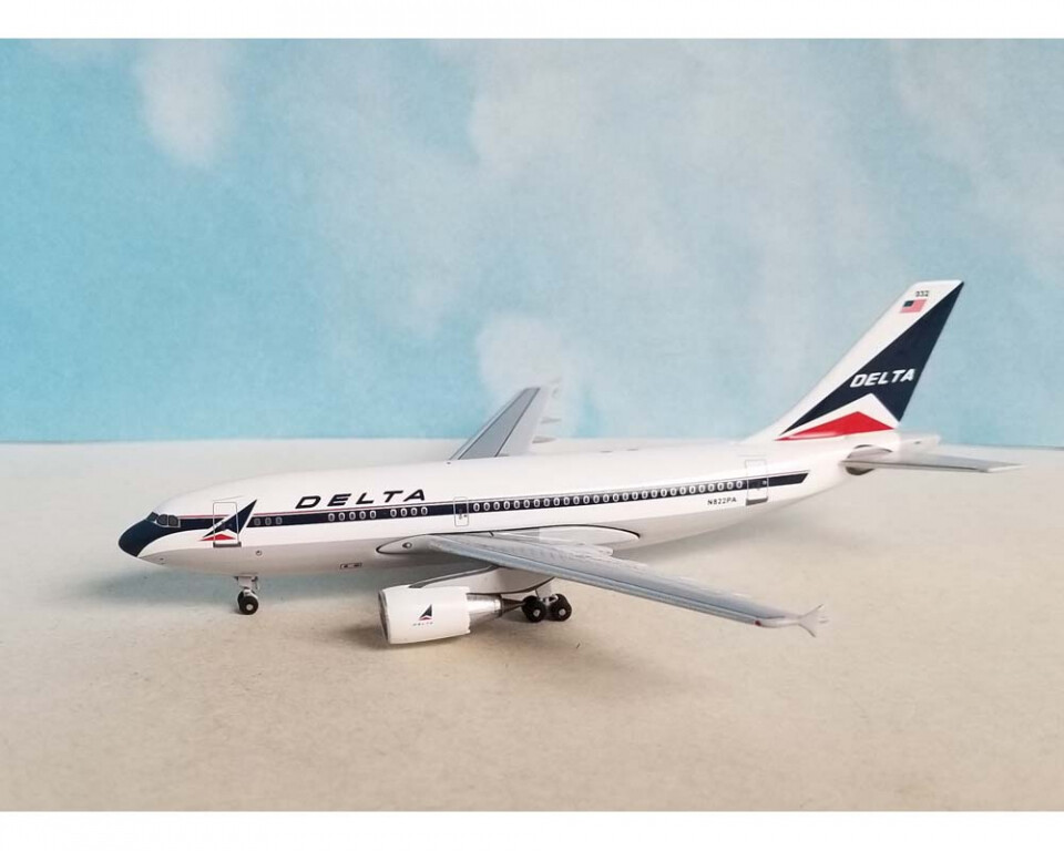 Aeroclassics BBX41655 Delta Airlines A310-300 Widget N822PA Diecast 1/400 Model