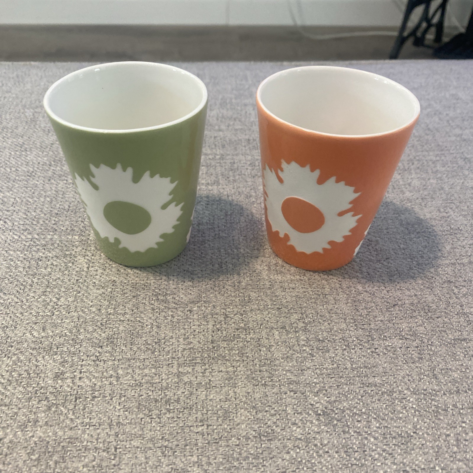Set Of 2 Party Lite Votive Candle Holders. Peach And Green