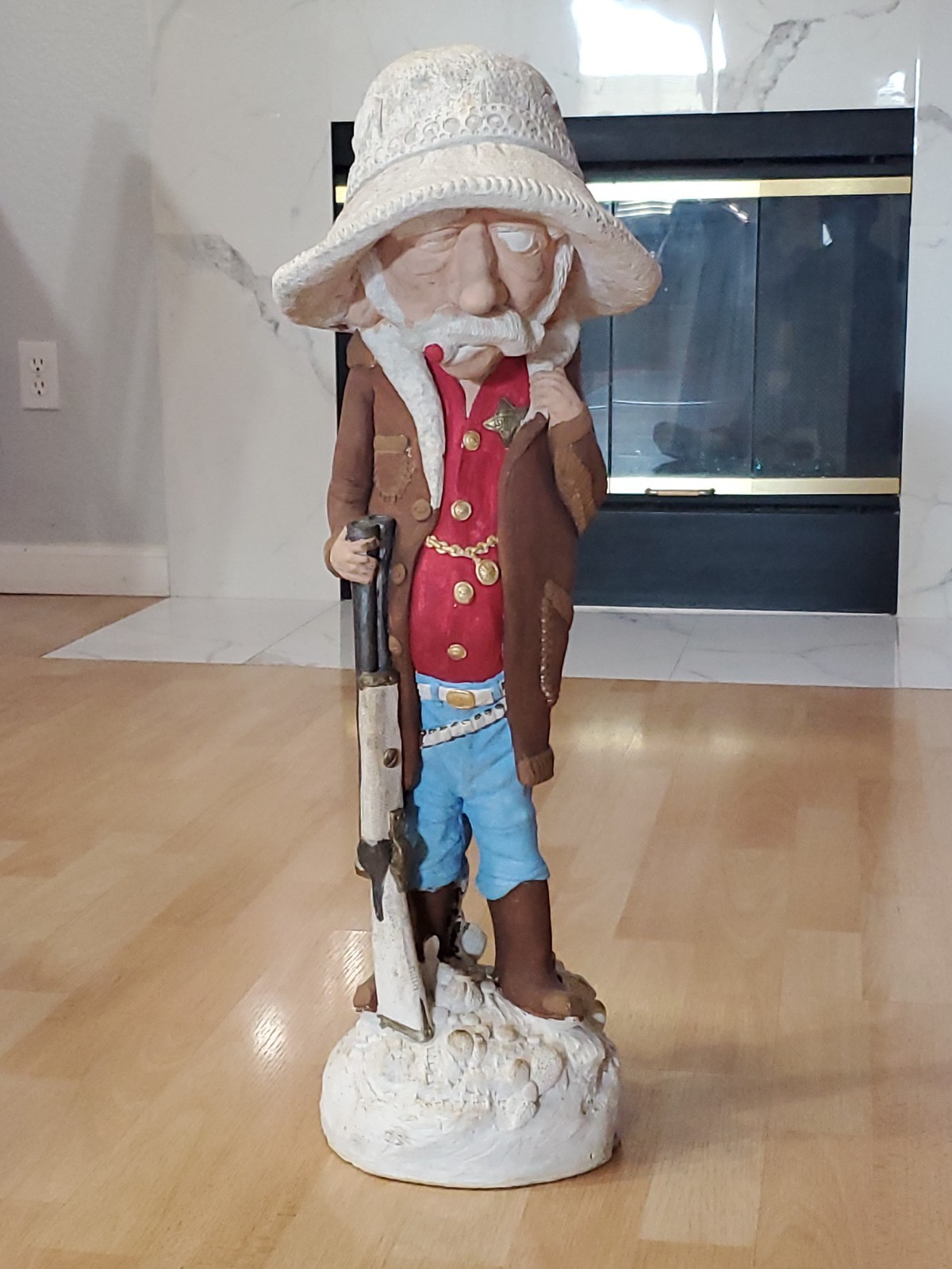 Vintage Kern County Sheriff Statue Bakersfield California Vintage Kern County Sheriff Statue Bakersfield California
