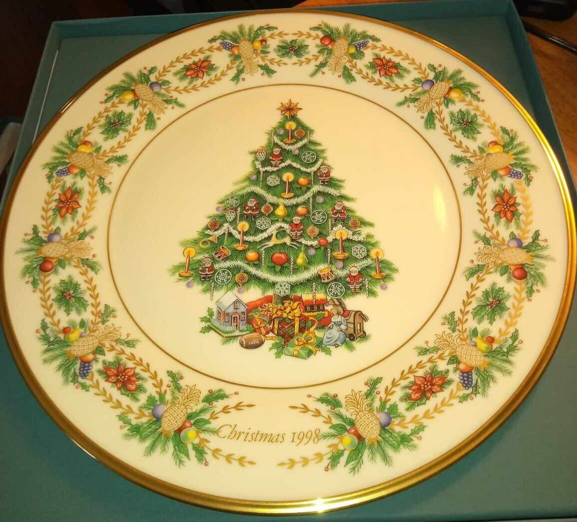 Lenox Christmas Trees Around The World Display Plate - America 1998 Limited