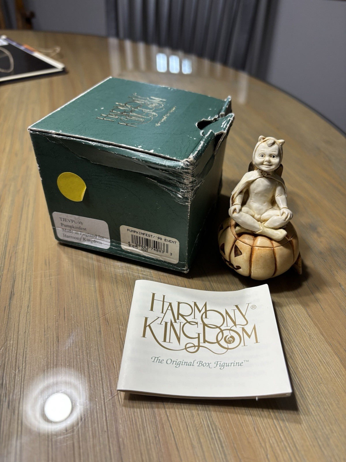 Harmony Kingdom Pumpkinfest/‘98 Event Piece In Original Box Harmony Kingdom Pumpkinfest/‘98 Event Piece In Original Box