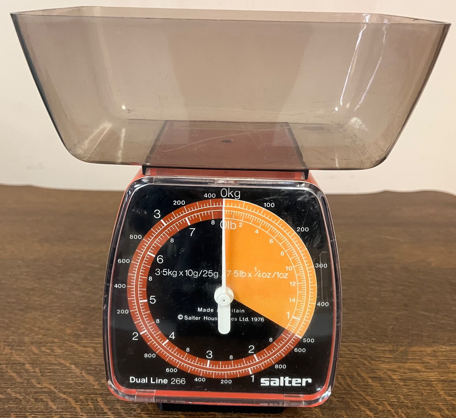 Salter Kitchen Scale 10lb Dual Line 266 Red