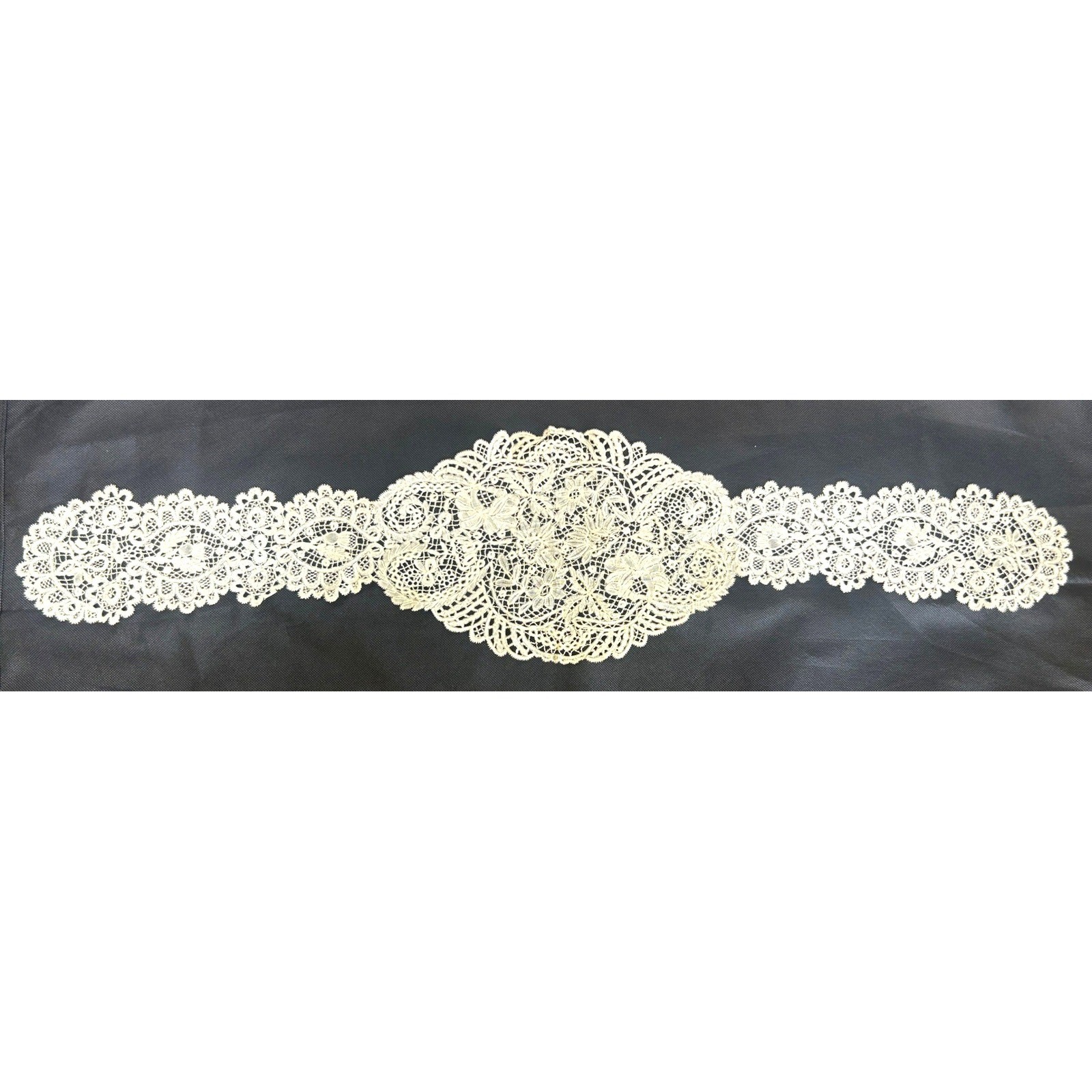 Antique Cream Lace Lappet Collar Headdress Floral Victorian Style Vintage Antique Cream Lace Lappet Collar Headdress Floral Victorian Style Vintage