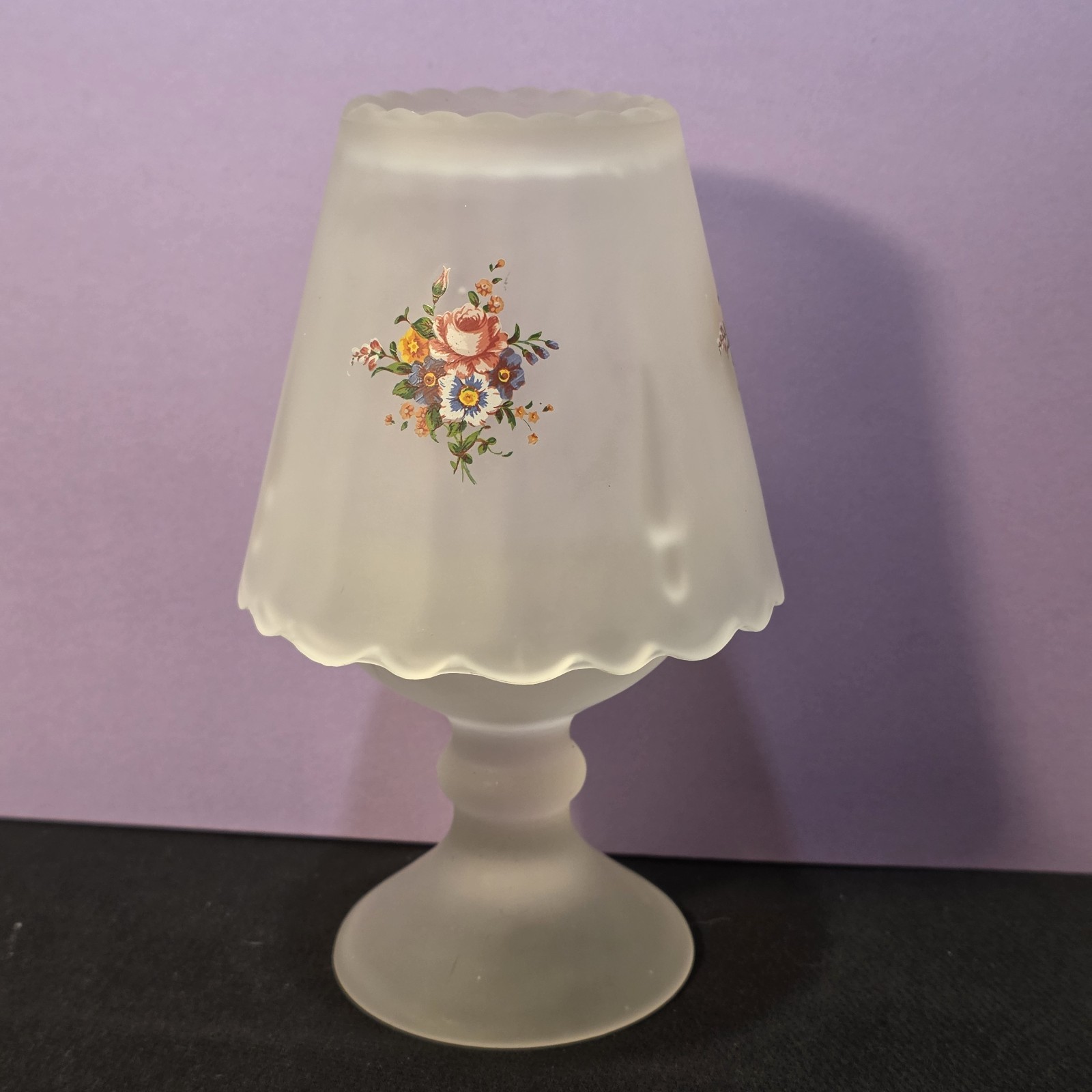 Vintage Westmoreland Frosted Floral White Satin Glass Fairy Lamp Vintage Vintage Westmoreland Frosted Floral White Satin Glass Fairy Lamp Vintage
