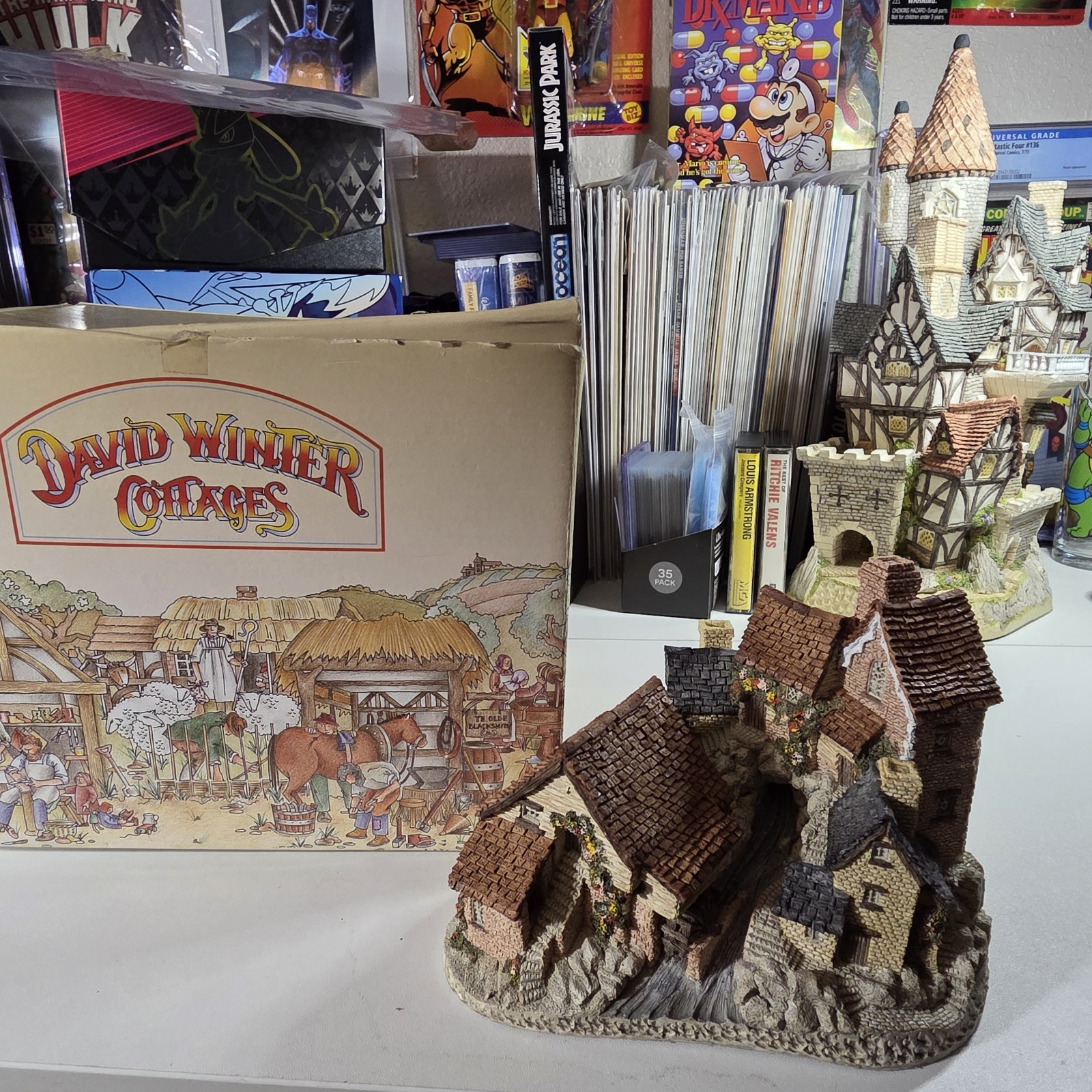 David Winter Cottages Brookside Hamlet 1982 Large Village Sculpture w/ Original