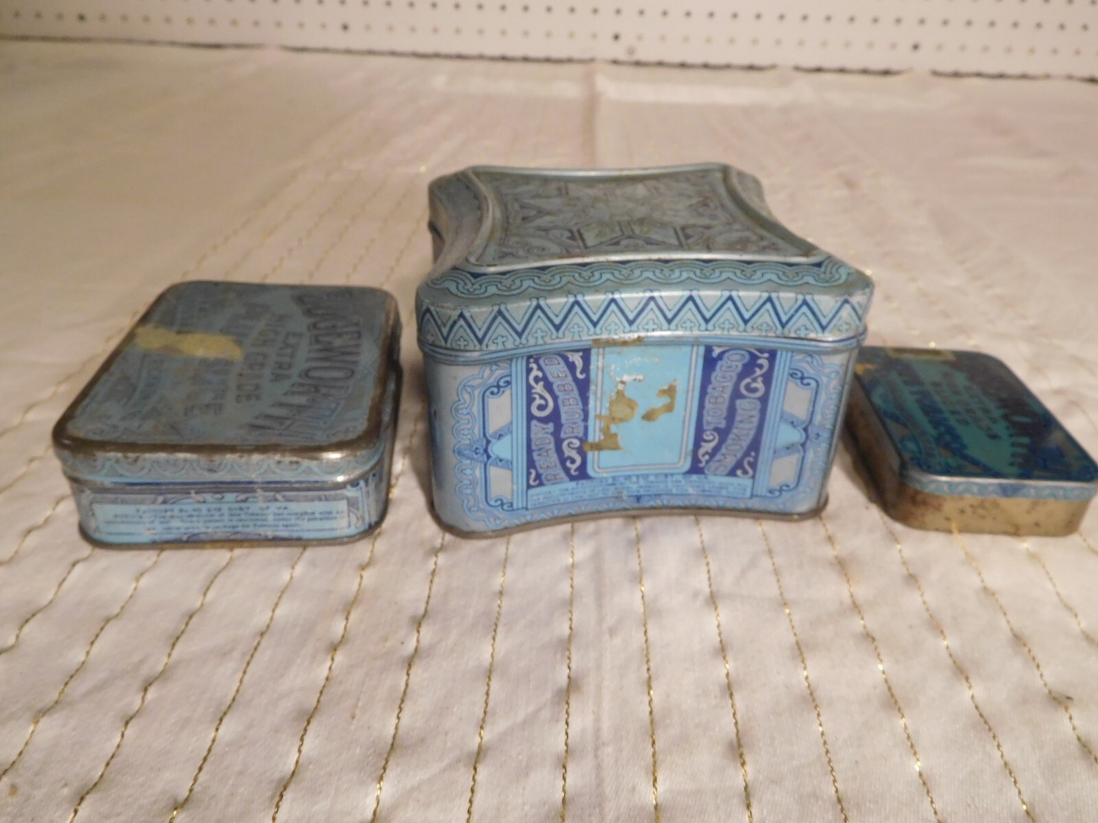 3 Vintage Edgeworth Tobacco Tins Cans All With Hinged Lids 3 Vintage Edgeworth Tobacco Tins Cans All With Hinged Lids