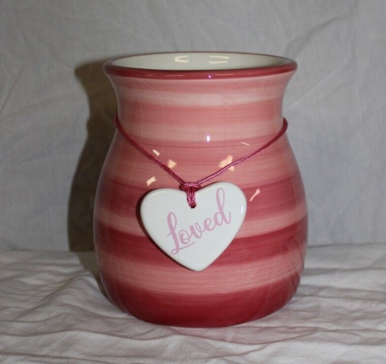 PINK AND WHITE CERAMIC VASE WITH HAND PAINTED DETAILS  5.75\