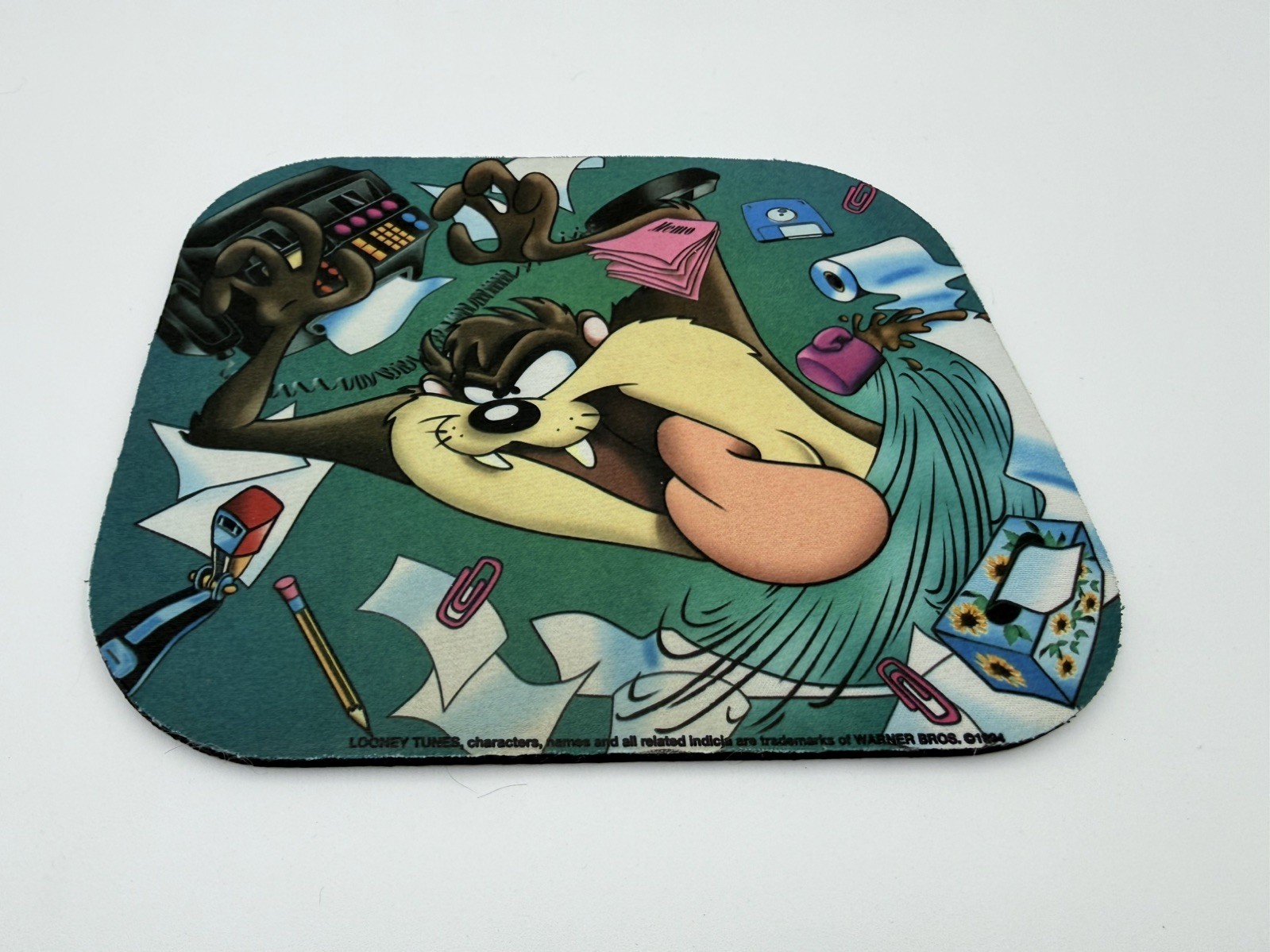Vintage 1994 Warner Bros Looney Tunes Taz Computer Mouse Pad Excellent Condition Vintage 1994 Warner Bros Looney Tunes Taz Computer Mouse Pad Excellent Condition