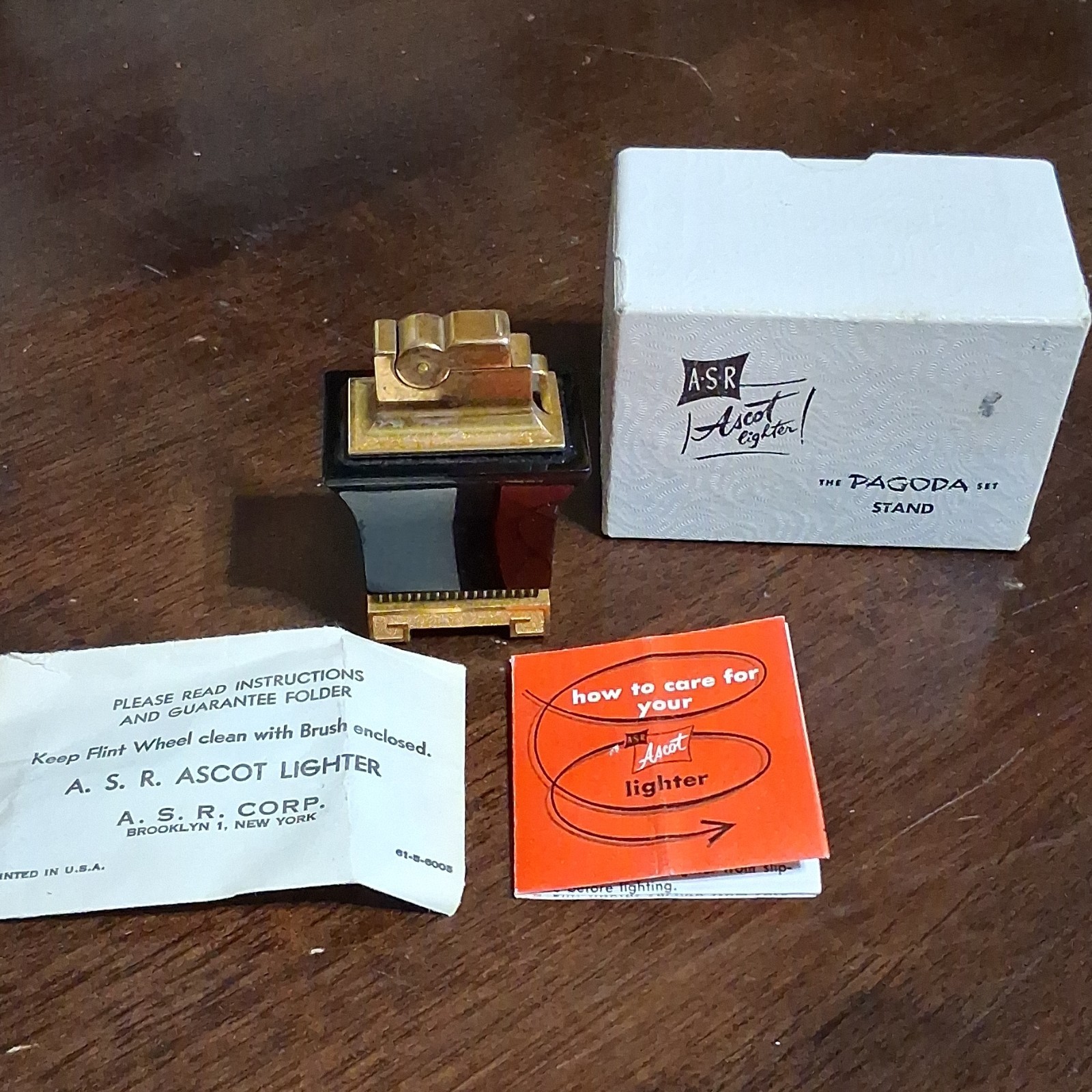 Vintage A.S.R. Pagoda Table Lighter-American Safety Razor. Made In Brooklyn N.Y. Vintage A.S.R. Pagoda Table Lighter-American Safety Razor. Made In Brooklyn N.Y.