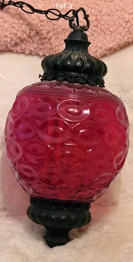 VINTAGE RED  QUILTED GLASS HANGING LAMP