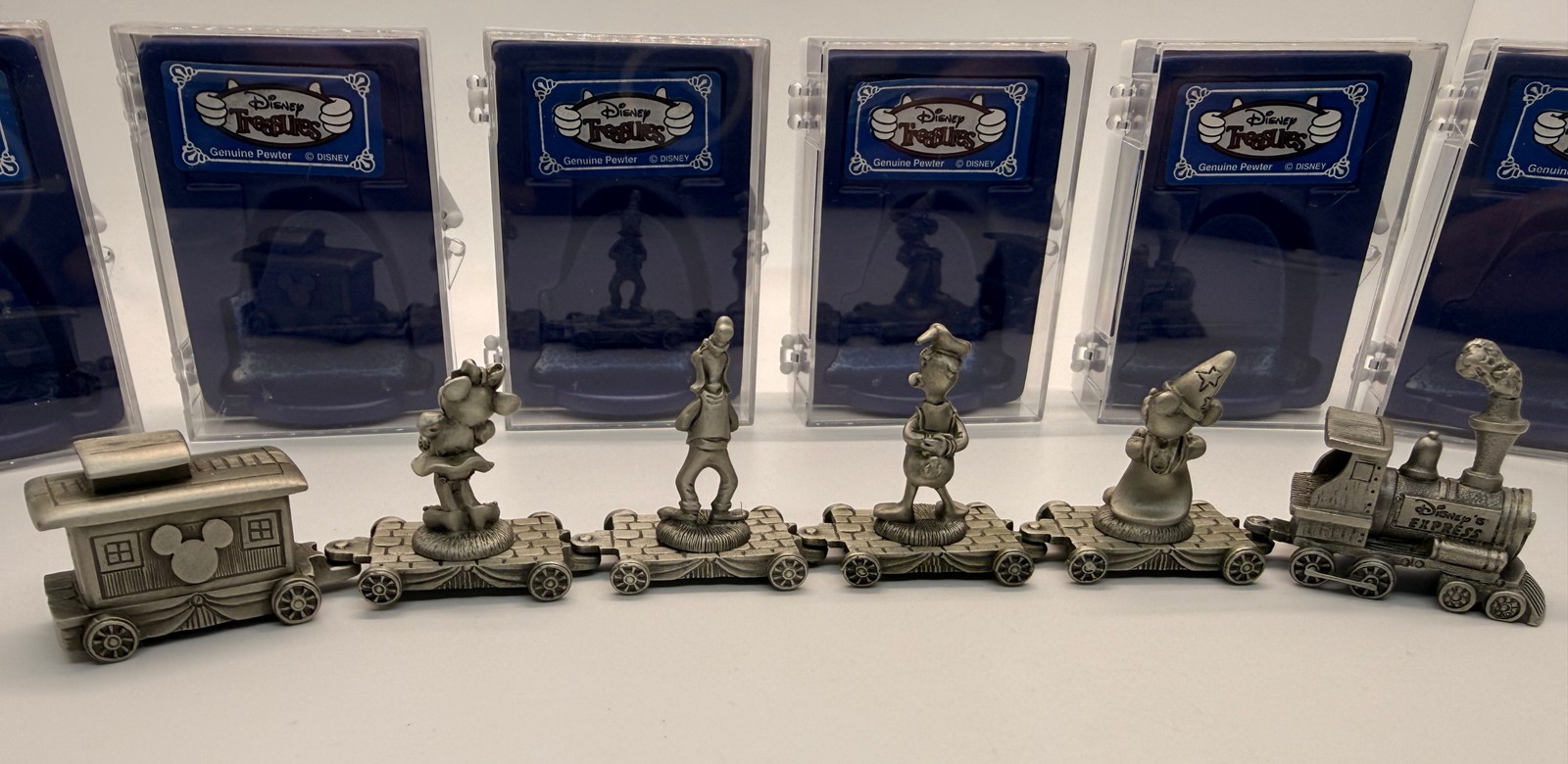 Disney Treasures Pewter Miniature Complete Train Set of 6