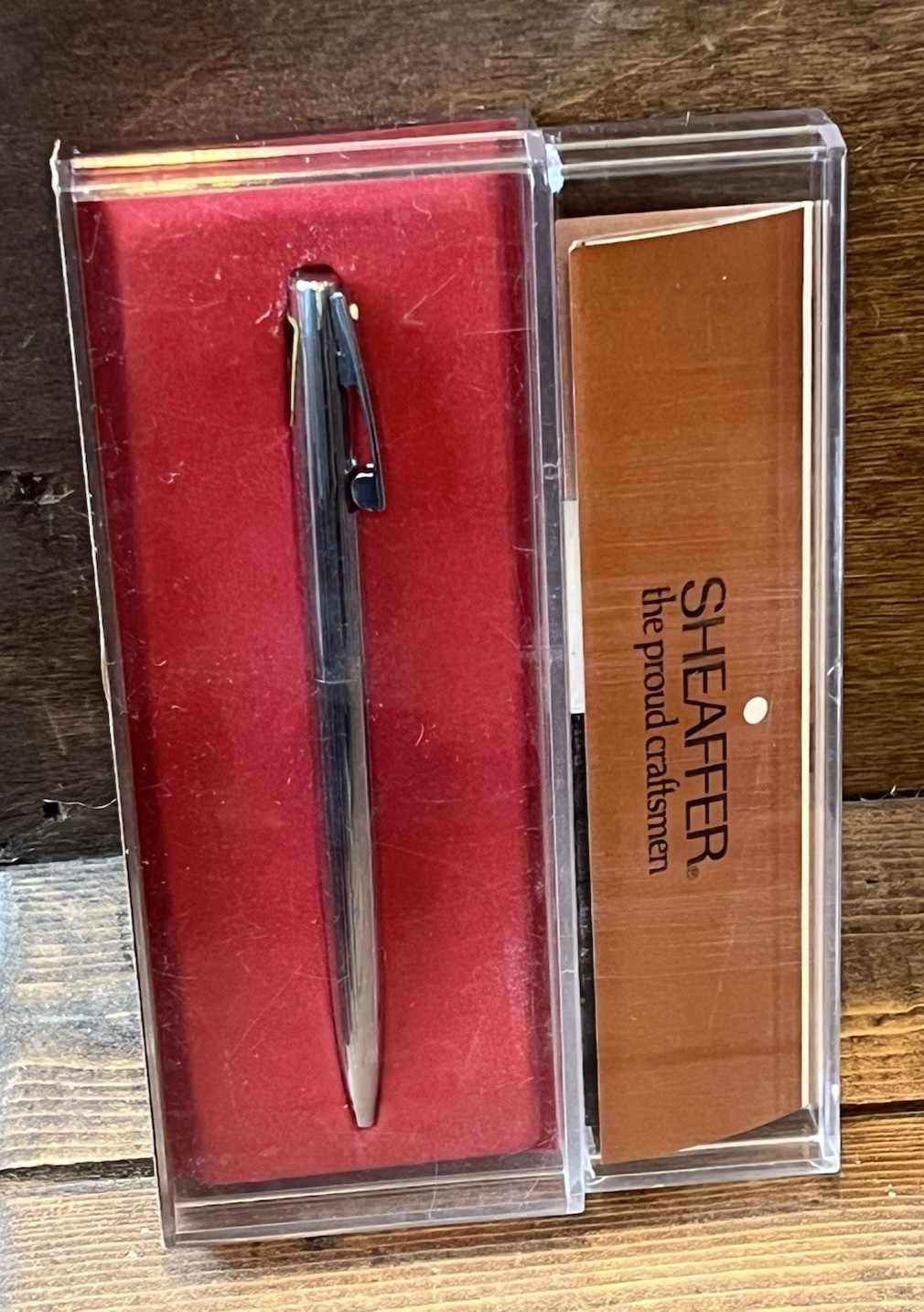 1970s Vintage SHEAFFER Fine 506 White Dot Pen Bright Chrome NOS (10B) 1970s Vintage SHEAFFER Fine 506 White Dot Pen Bright Chrome NOS (10B)
