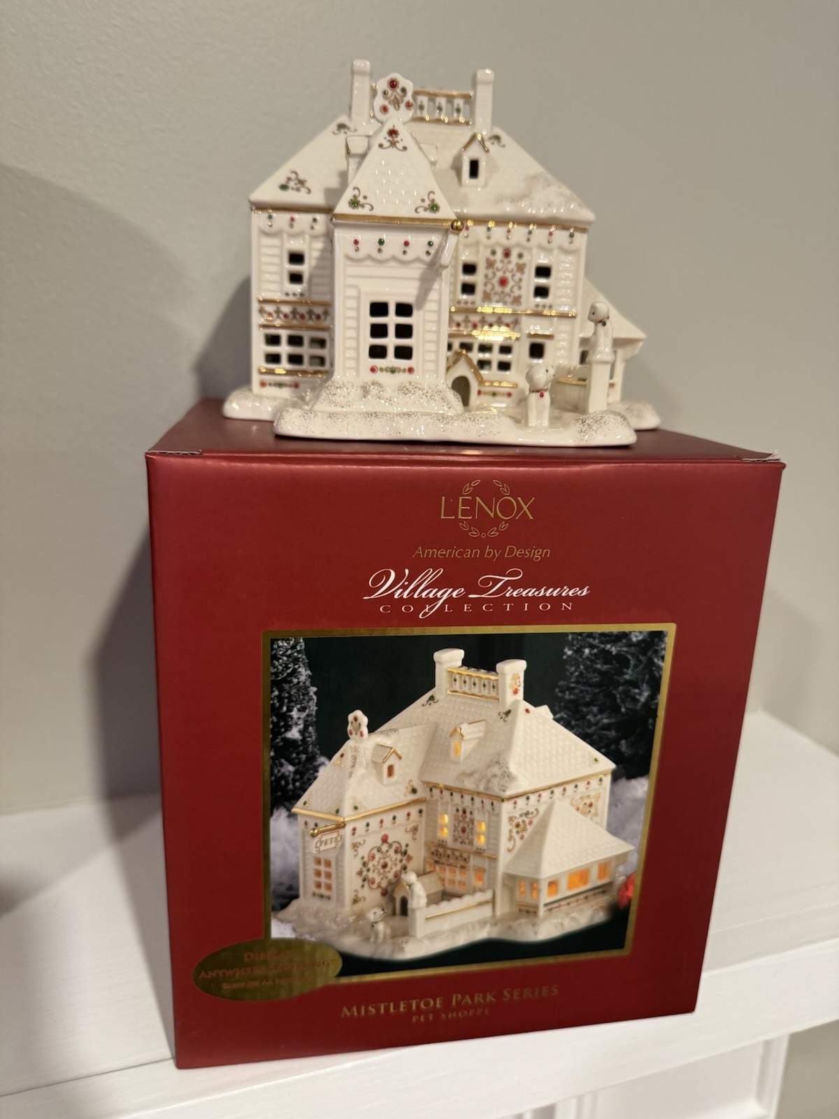 Lenox Village Treasures Collection Mistletoe Park Series Pet Shoppe Retired Lenox Village Treasures Collection Mistletoe Park Series Pet Shoppe Retired