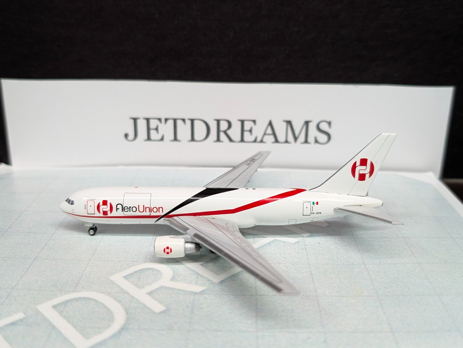 1/400 AEROUNION MEXICO BOEING 767-200 / 200ERF XA-EFR 2020'S COLORS AEROCLASSICS