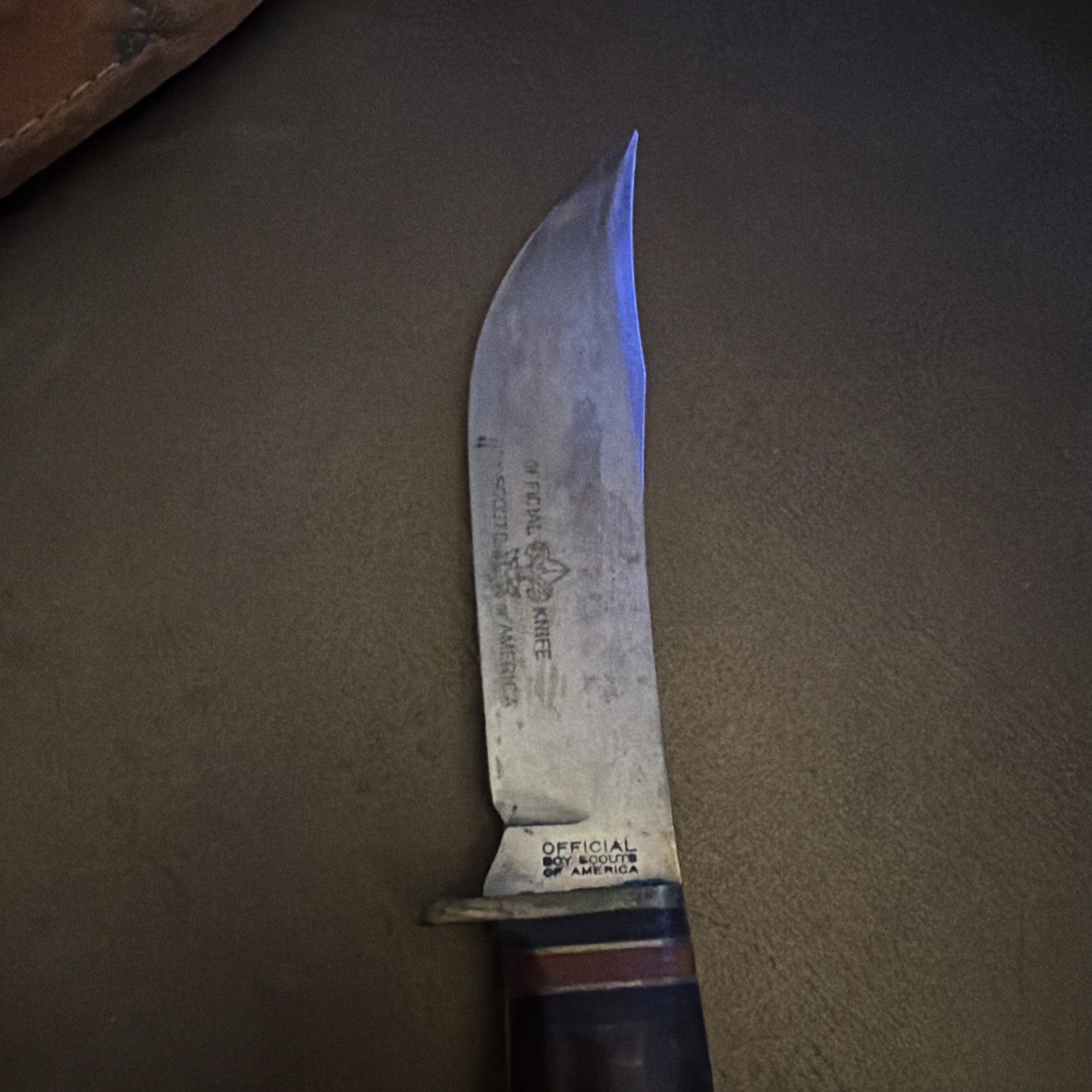 VTG 1950s Official Boy Scouts of America fixed blade knife and case USA