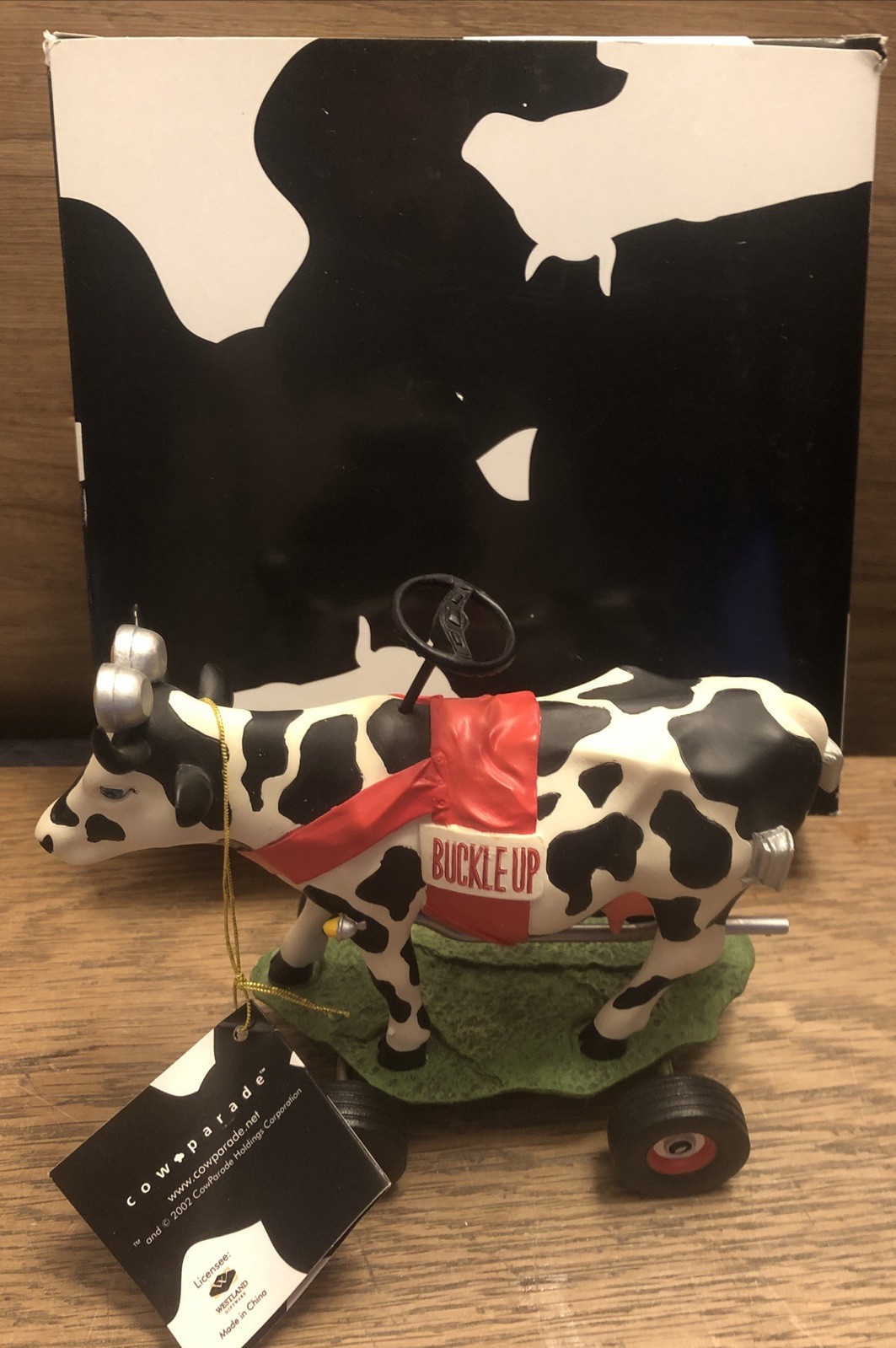 2002 Westland - COW PARADE BUCKLE UP BETSY With Tag And Box