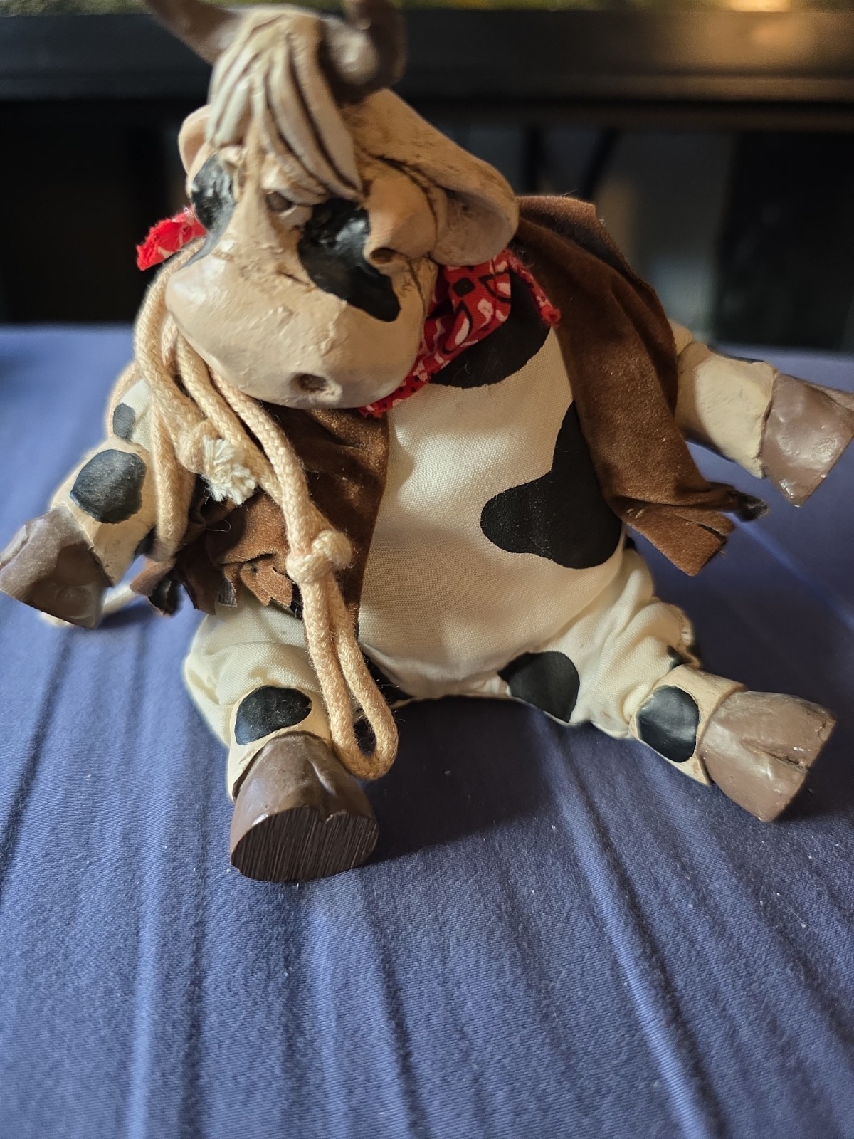 Vintage Beanbag Cow Shelf Sitter Resin Head /Feet Russ