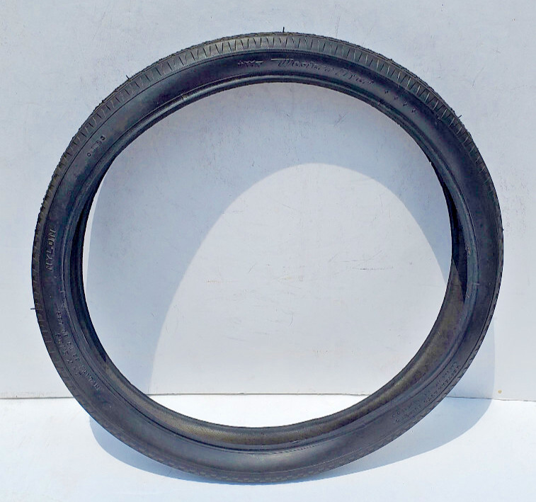 Western Flyer Bicycle Balloon Tire 24 x 2.125 Elgin Colson Schwinn Cycle Truck Western Flyer Bicycle Balloon Tire 24 x 2.125 Elgin Colson Schwinn Cycle Truck