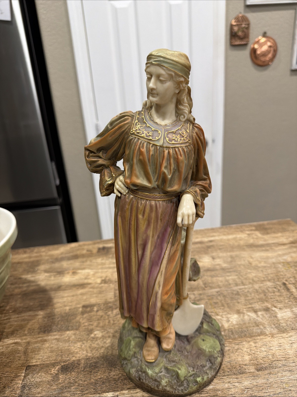 ANTIQUE ROYAL WORCESTER  Porcelain FIGURINE 13