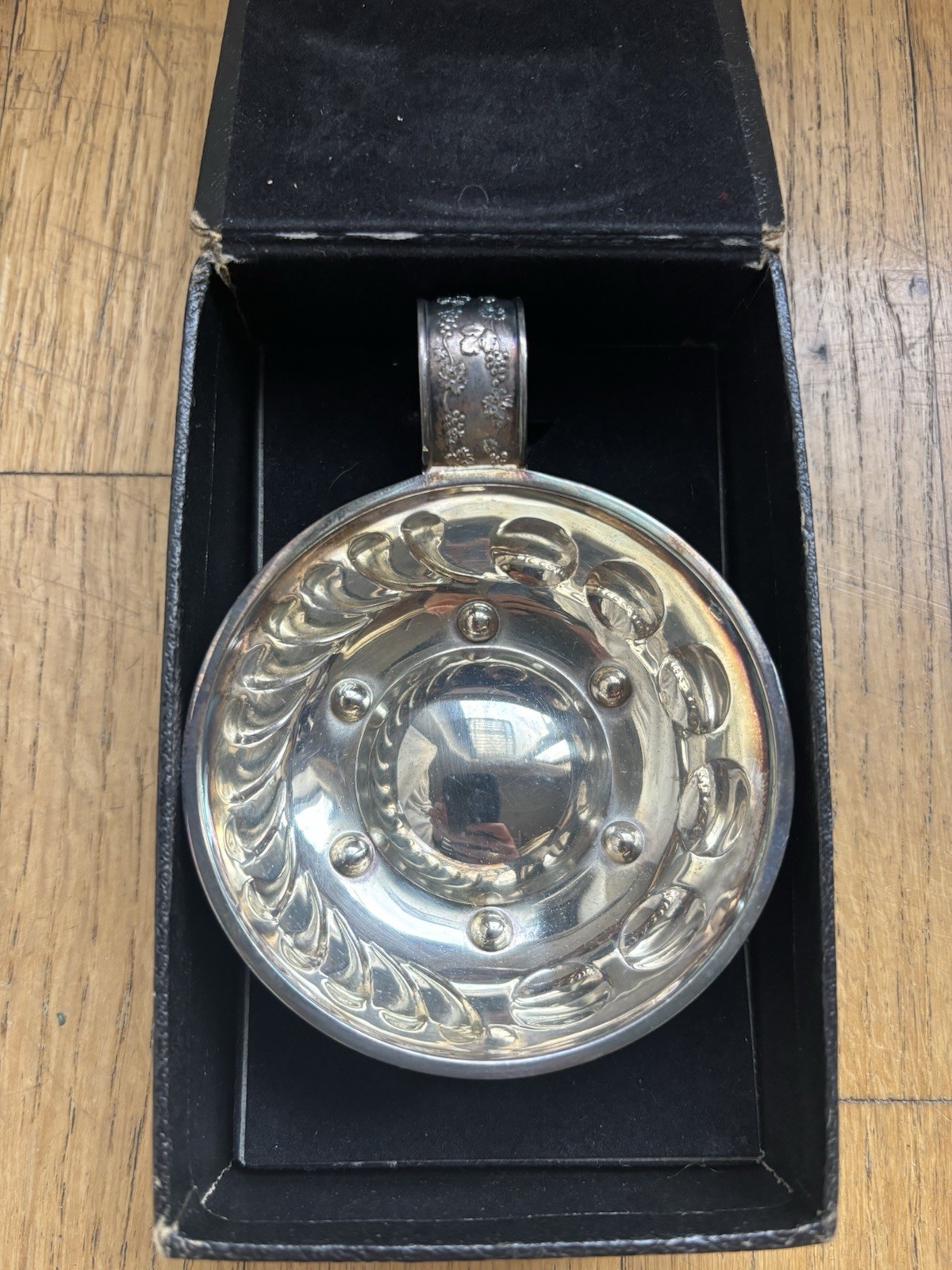 Vintage AVM Paris Silver Plated Tastevin Wine Taster Sommelier Cup Original Box