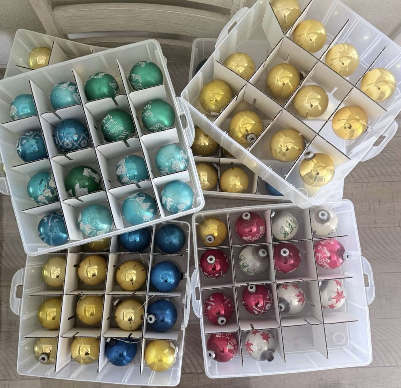 Large Lot 72 Vintage Shiny Brite Glass Christmas Ornaments Mixed Styles Holiday Large Lot 72 Vintage Shiny Brite Glass Christmas Ornaments Mixed Styles Holiday