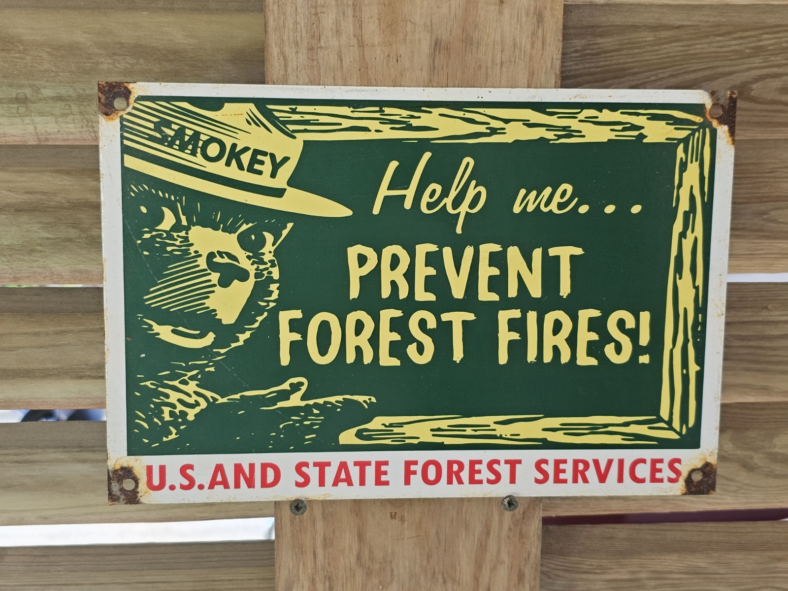 VINTAGE 1960'S SMOKEY THE BEAR HELP PREVENT FOREST FIRES  PORCELAIN SIGN 