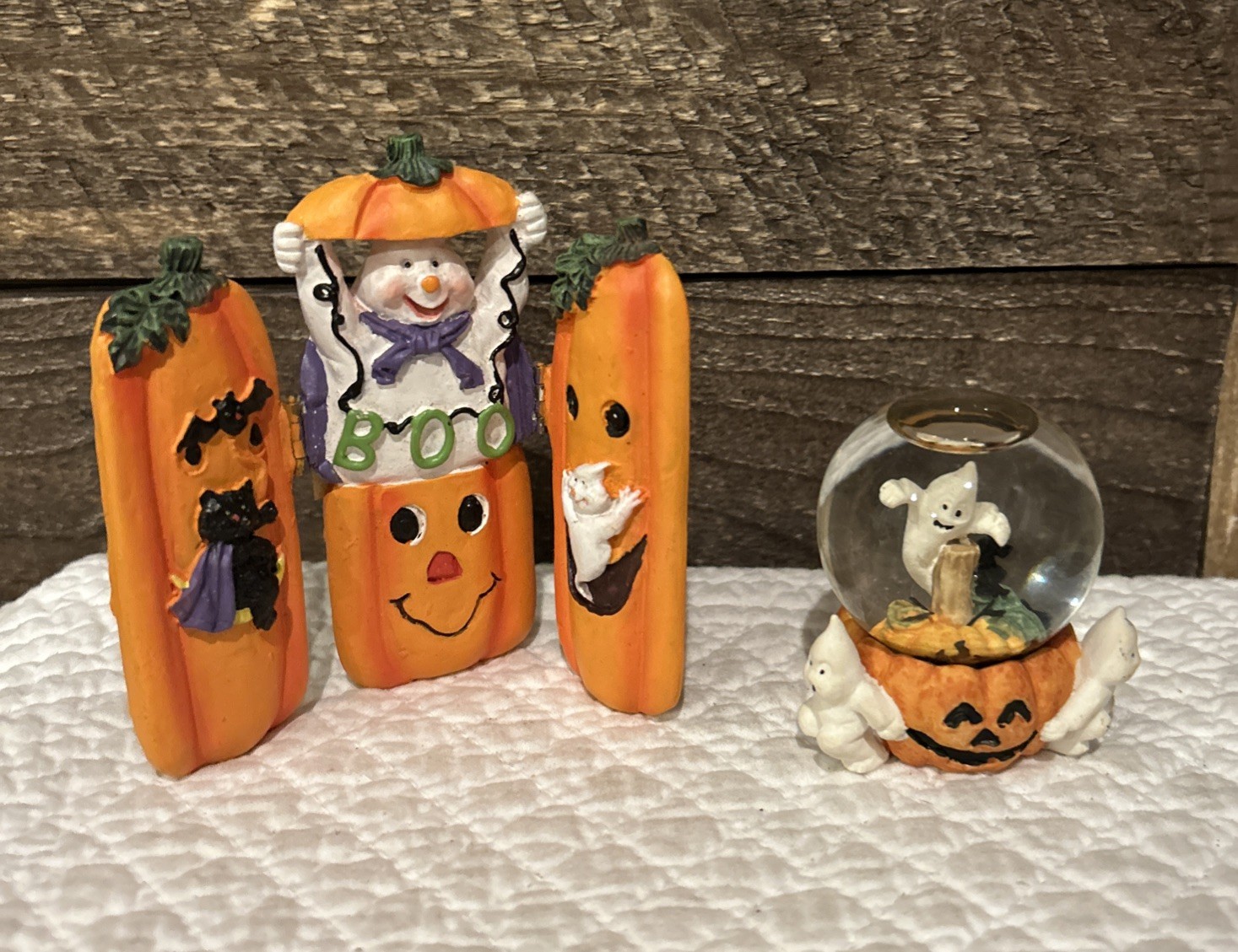 Halloween Tri~Fold Decor Pumpkin Resin 4”x 4” & Mini Snow globe