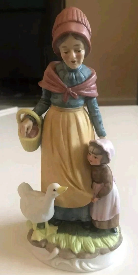 Vintage Lefton Old Woman & Little Girl Goose Large Figurine 2572 Japan Vintage Lefton Old Woman & Little Girl Goose Large Figurine 2572 Japan
