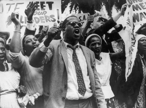 Protestors Outside The Hotel In Pretoria 1961 Old Photo