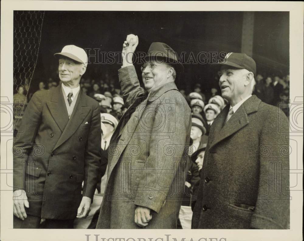 1939 Press Photo Connie Mack and officials attend baseball game in Philadelphia